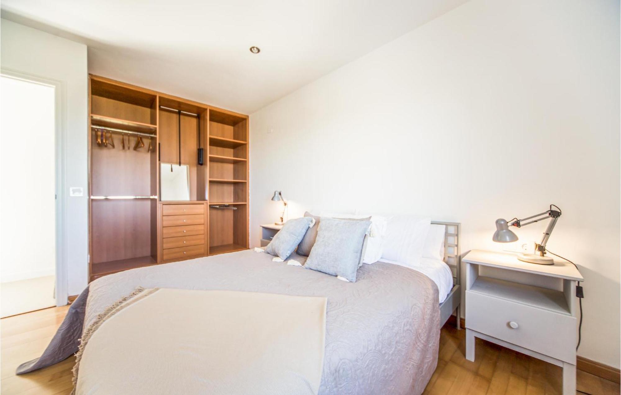 Amazing Home In Ador With Kitchenette ภายนอก รูปภาพ